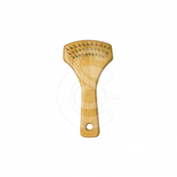 Brosse étrille en bois